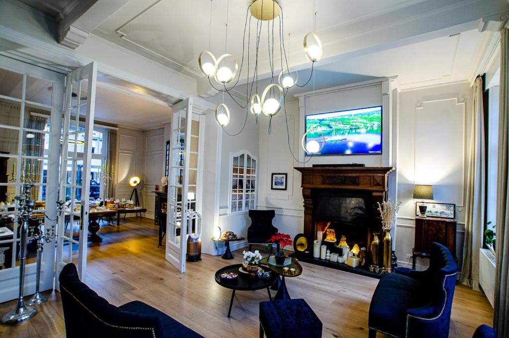 Gallery Image 5