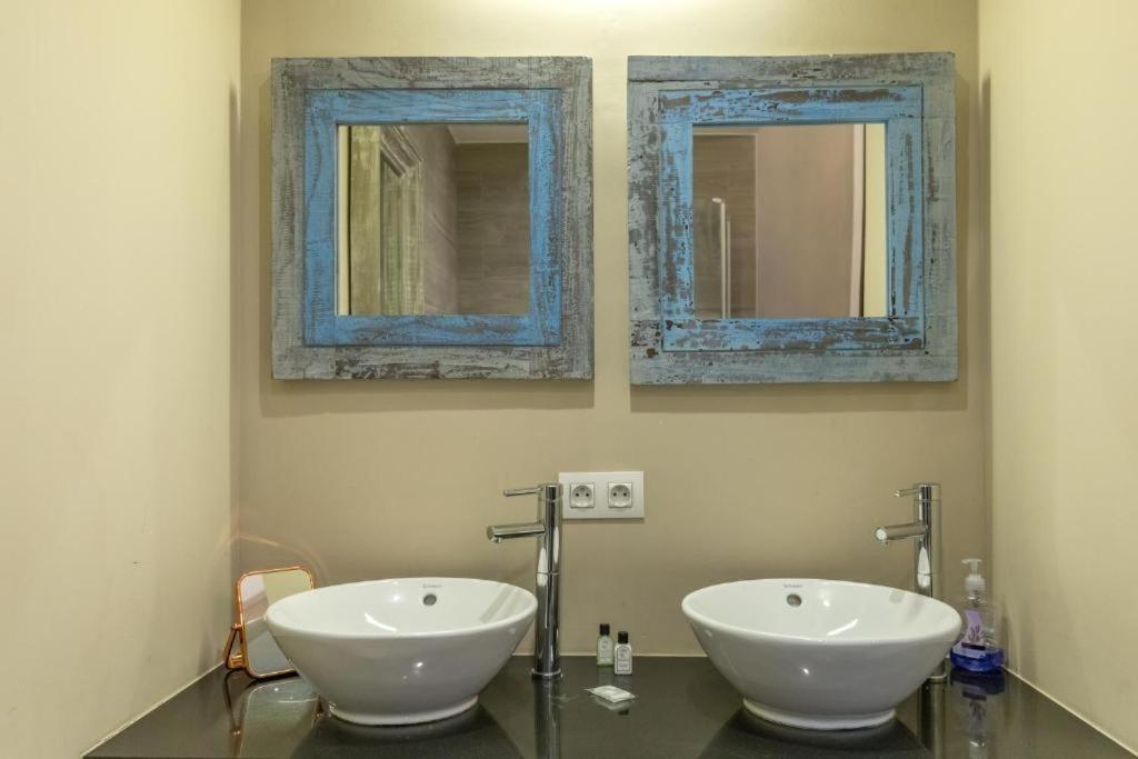 Gallery Image 13