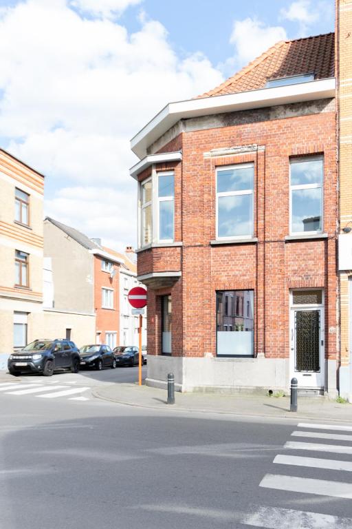 Gezellige studio vlak bij het oude centrum & Lichtrijke Kamer vlak bij het oude centrum
