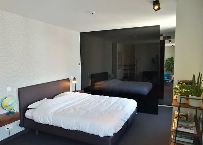 Gallery Image 6