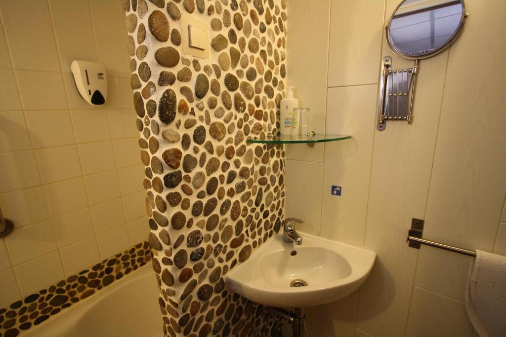 Gallery Image 9