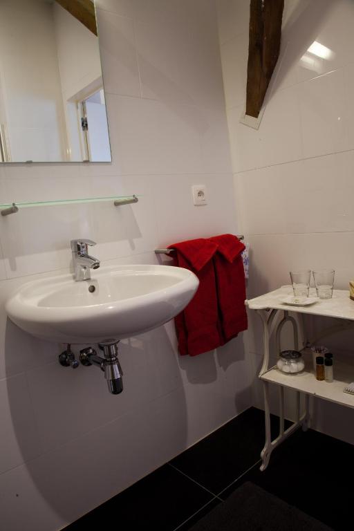Gallery Image 12