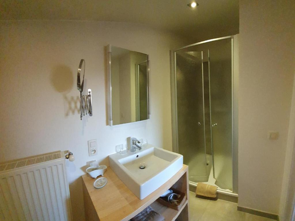 Gallery Image 9