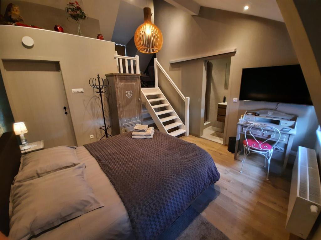 Gallery Image 5