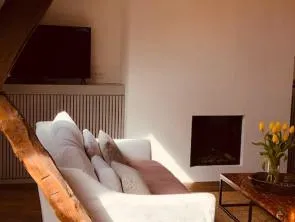 Gallery Image 9