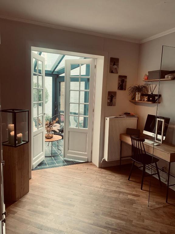 Gallery Image 2