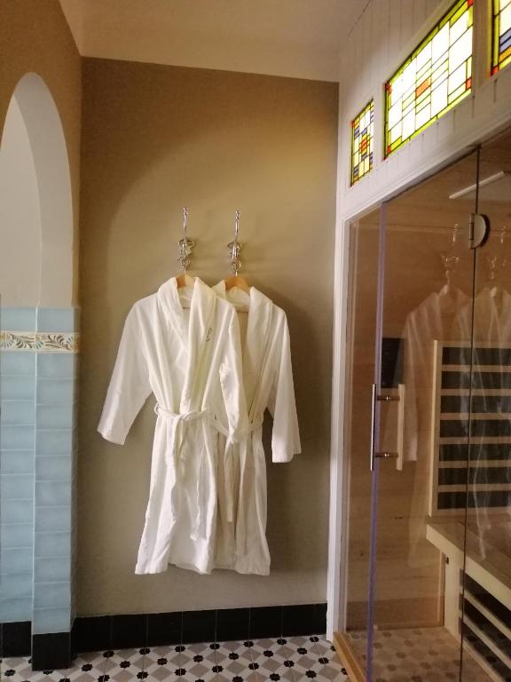 Gallery Image 12