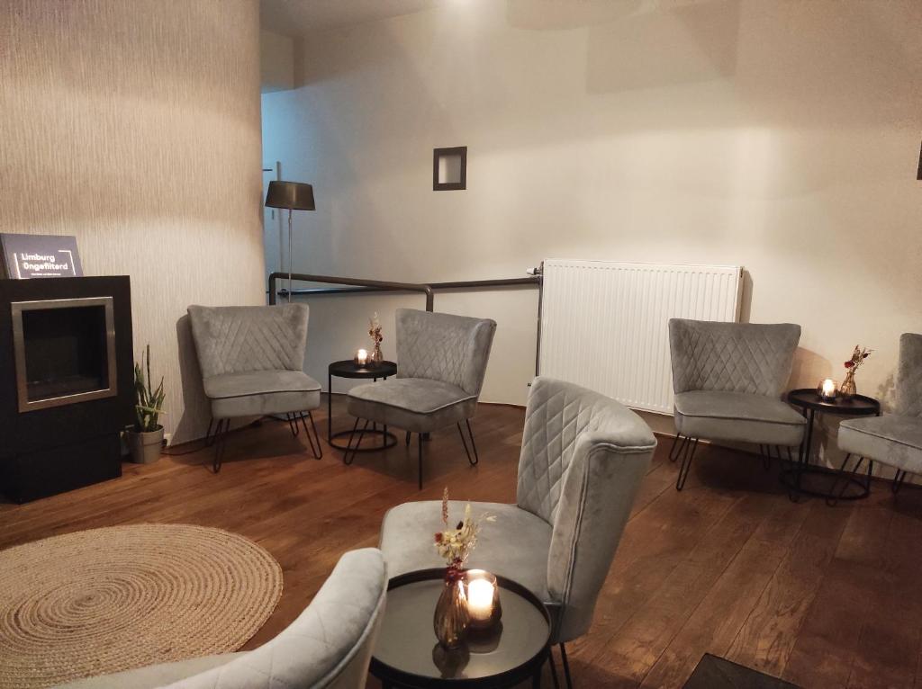 Gallery Image 6