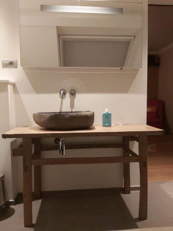 Gallery Image 12