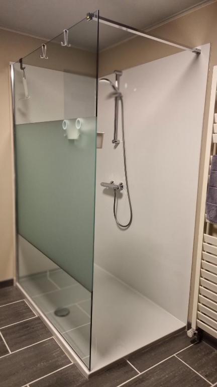 Gallery Image 12