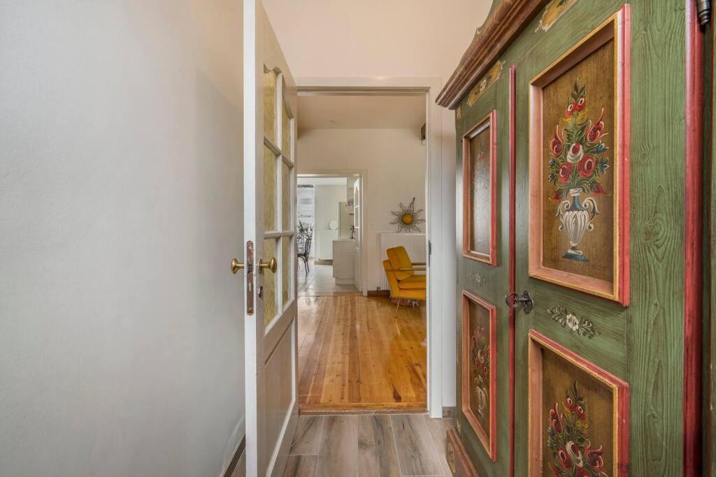 Gallery Image 6