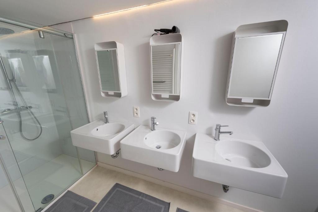 Gallery Image 9