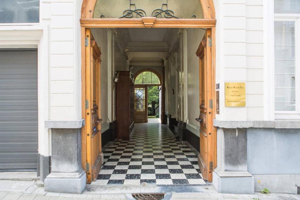 Gallery Image 4