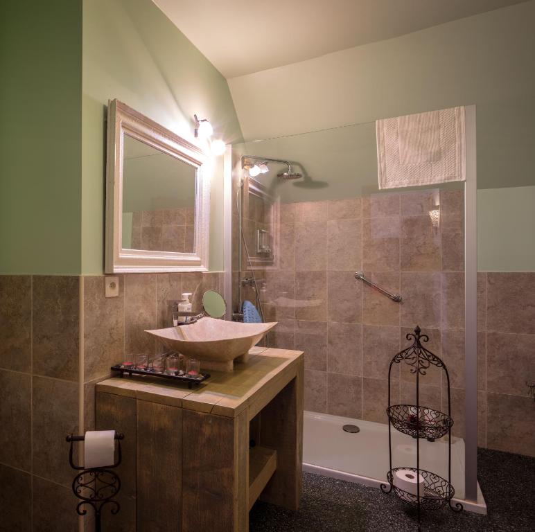 Gallery Image 12
