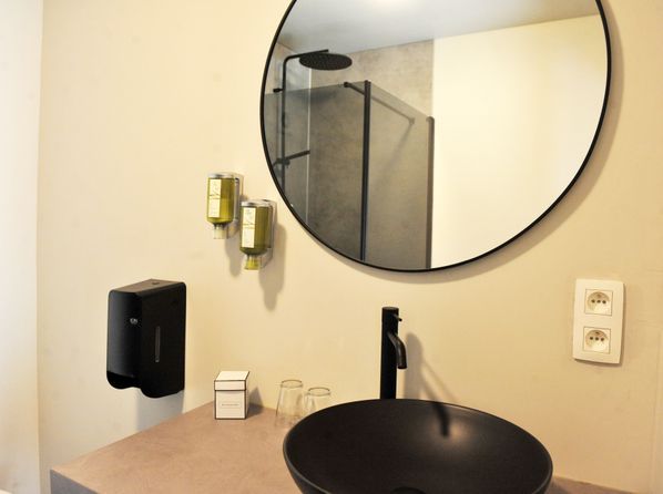 Gallery Image 7