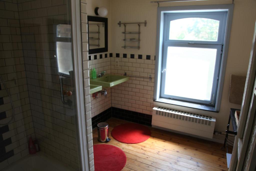 Gallery Image 13