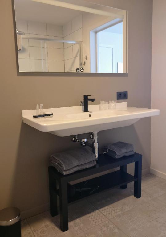Gallery Image 11