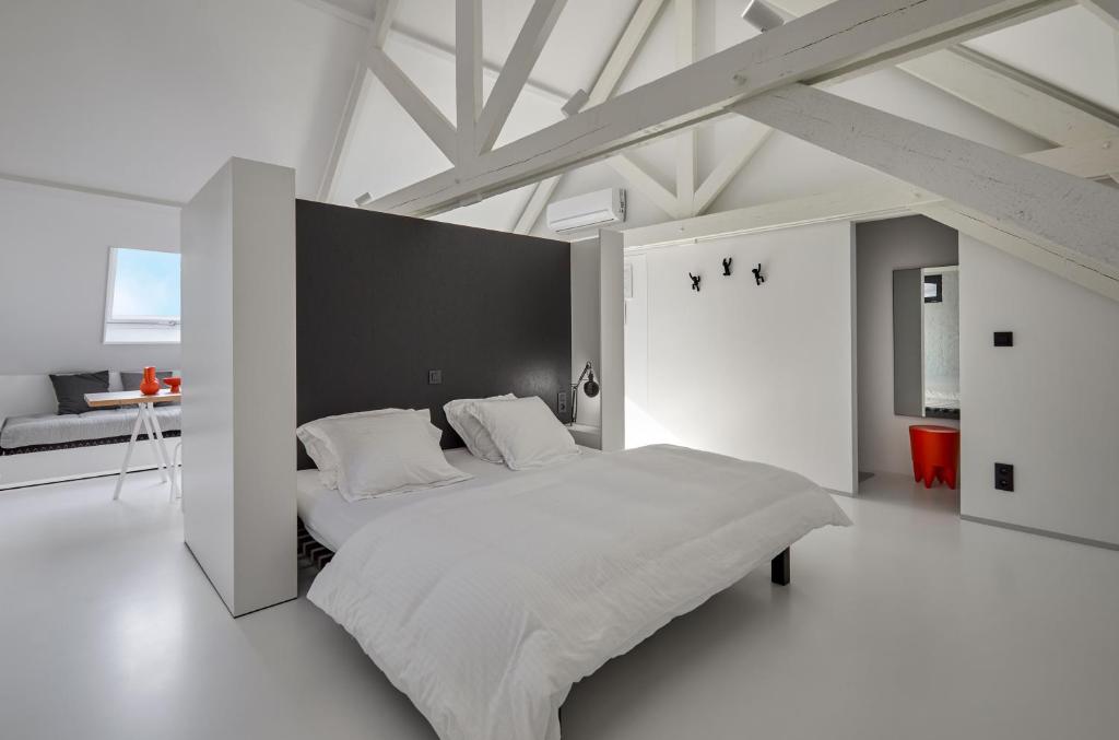 Gallery Image 8