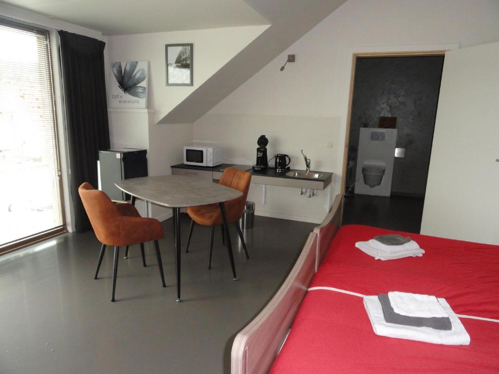 Gallery Image 6