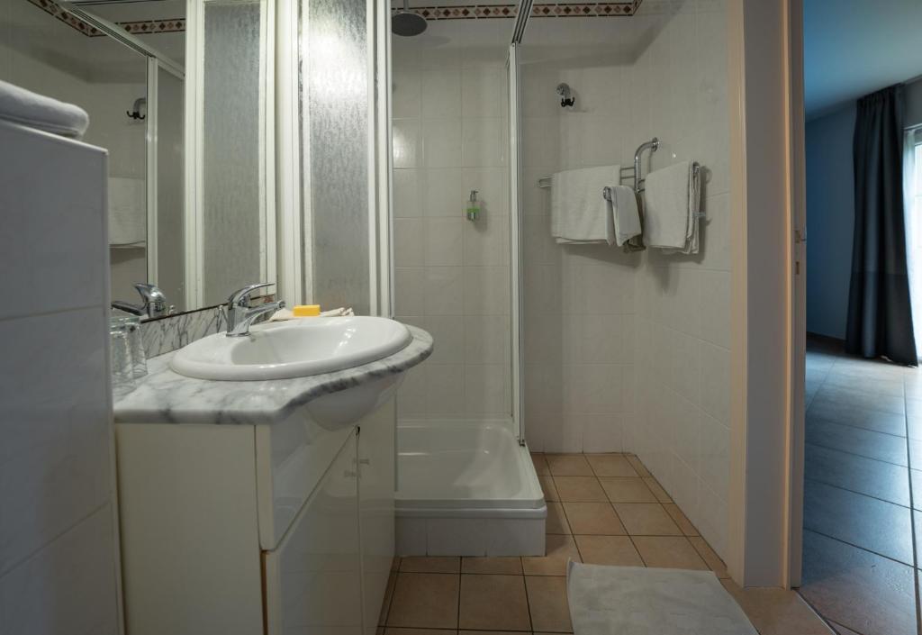 Gallery Image 9