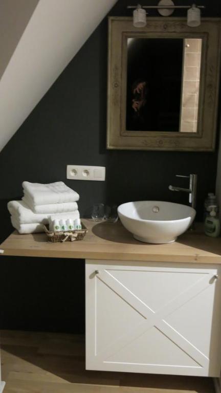 Gallery Image 11