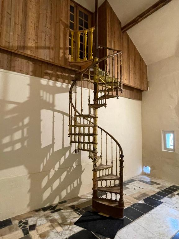 Gallery Image 4