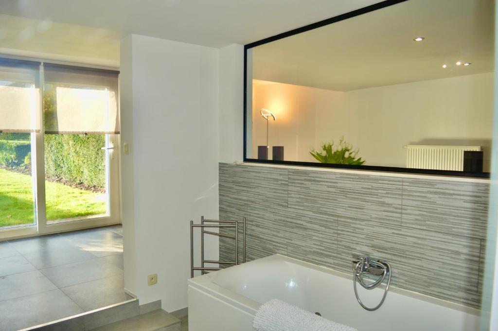 Gallery Image 9