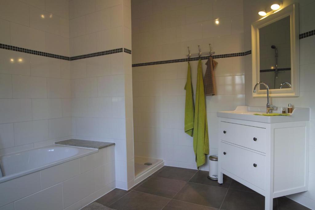 Gallery Image 11