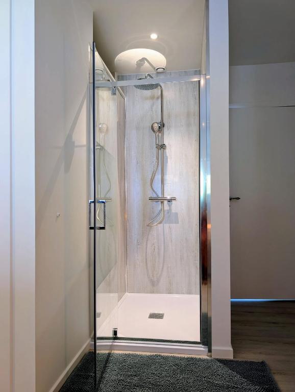 Gallery Image 12