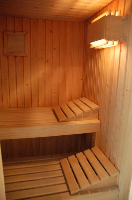 Gallery Image 12