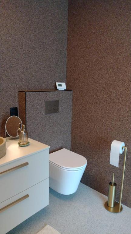 Gallery Image 12