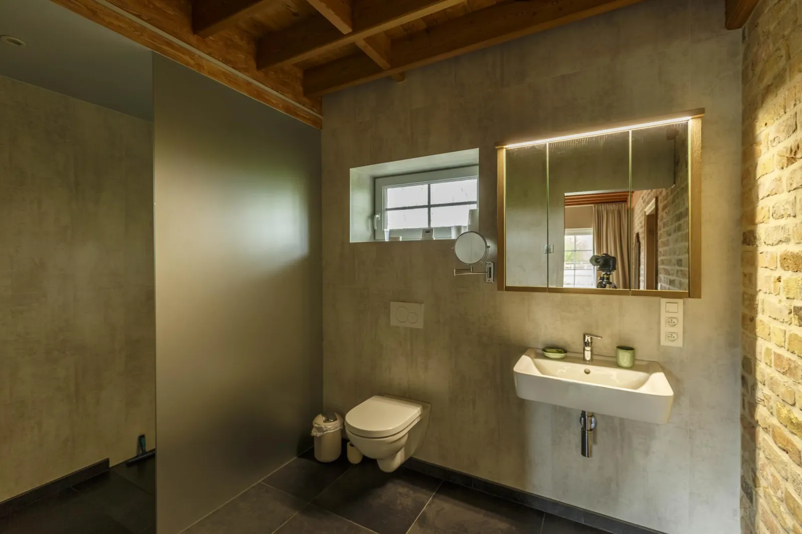 Gallery Image 10