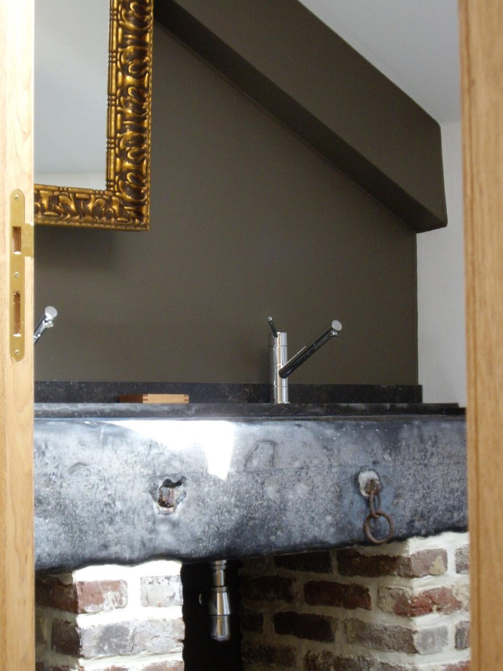 Gallery Image 12
