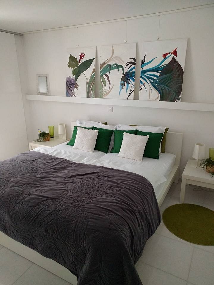 Gallery Image 10