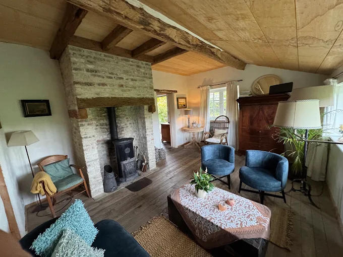 Gallery Image 4