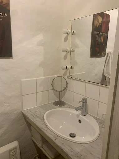 Gallery Image 10