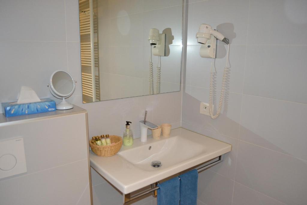 Gallery Image 12