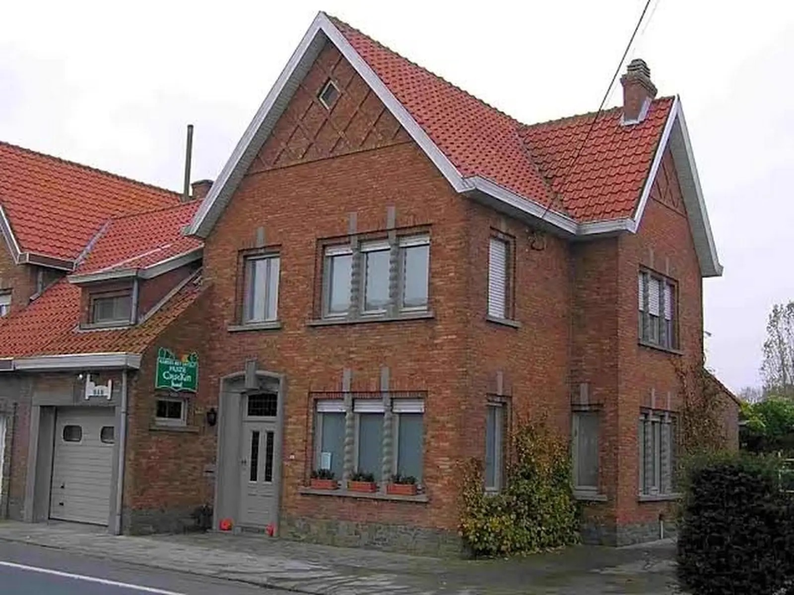 B&B Caesekin