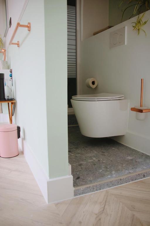 Gallery Image 12