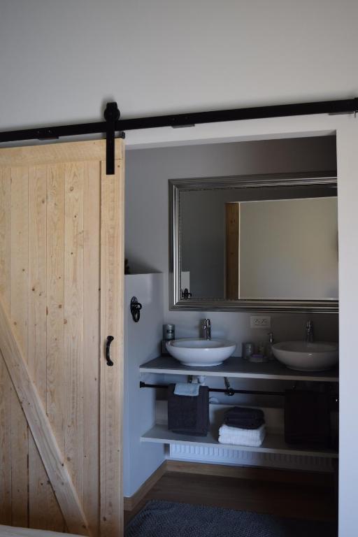 Gallery Image 11