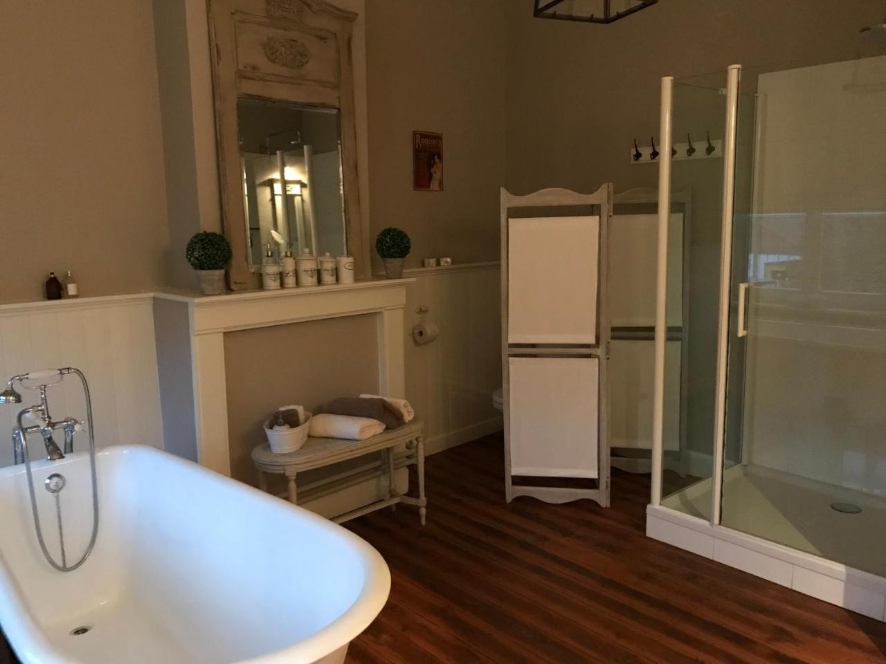 Gallery Image 11
