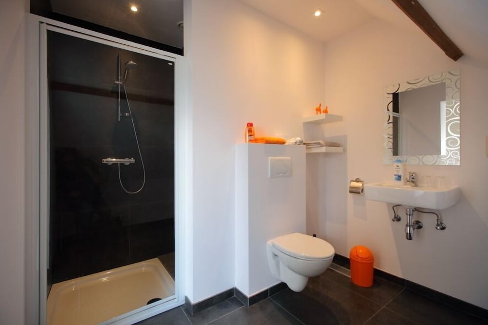 Gallery Image 12