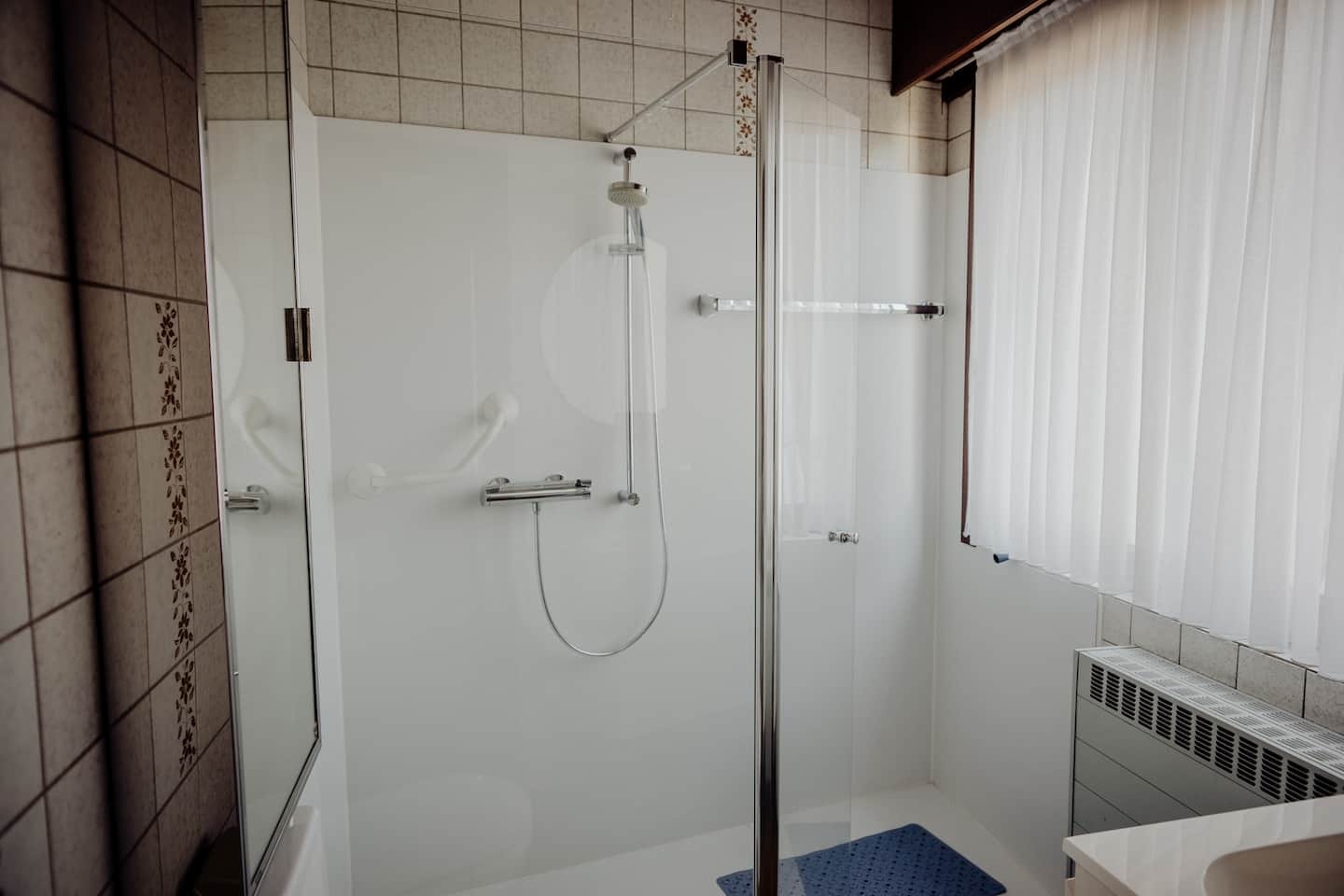Gallery Image 13