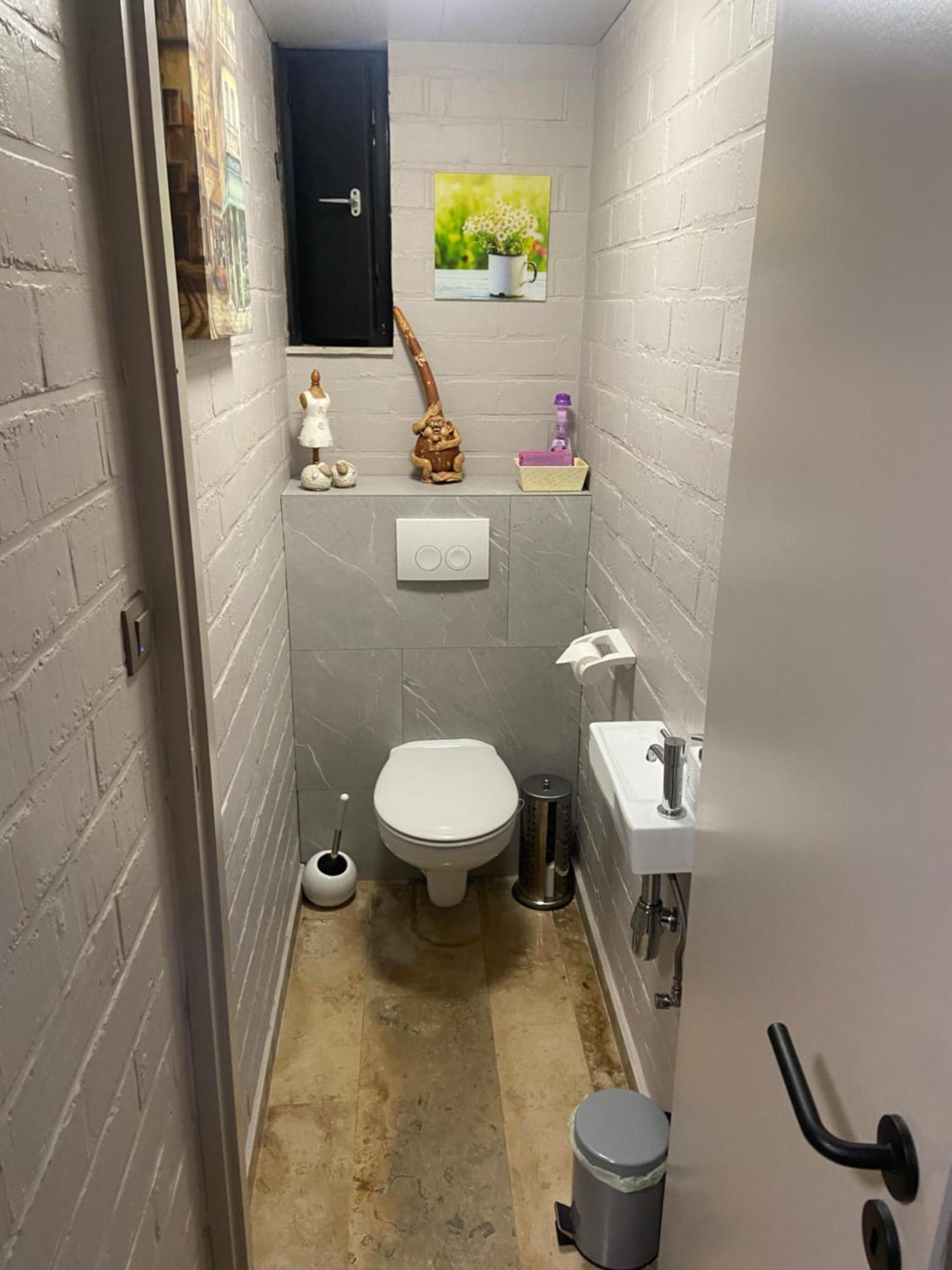 Gallery Image 12