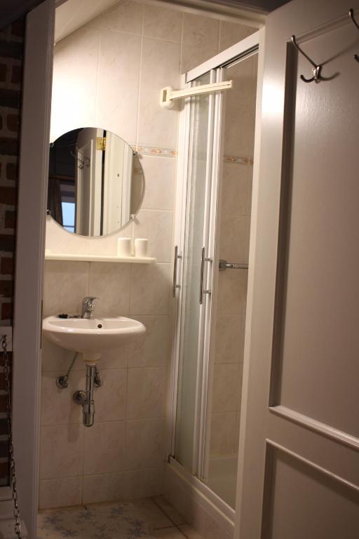 Gallery Image 13