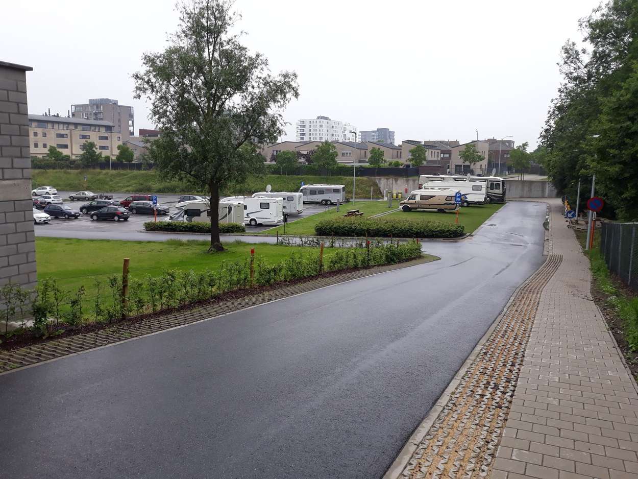 Kampeerautoterrein De Zaat