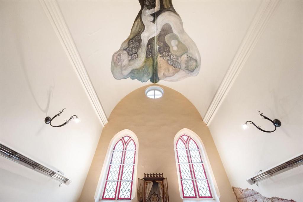 Gallery Image 6